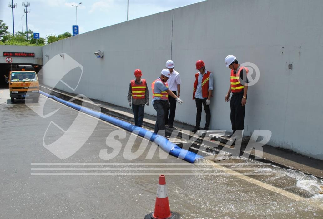 應(yīng)急救災(zāi)抽水車(chē)現(xiàn)場(chǎng)演練