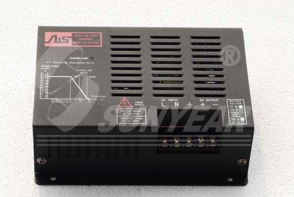 12V/24V智能充電器
