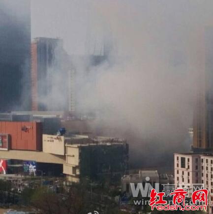 移動(dòng)泵車 滅火