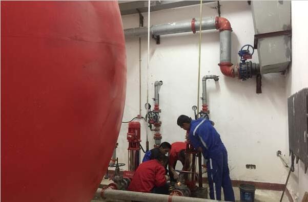 新疆機場展開消防設(shè)施培訓(xùn)為航班保駕護航